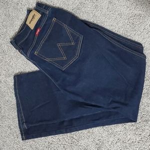 WRANGLER mid rise boot cut dark wash jeans
